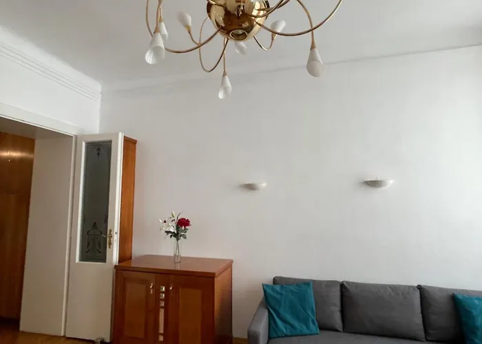 Premium With Free Parking & Shared Balcony